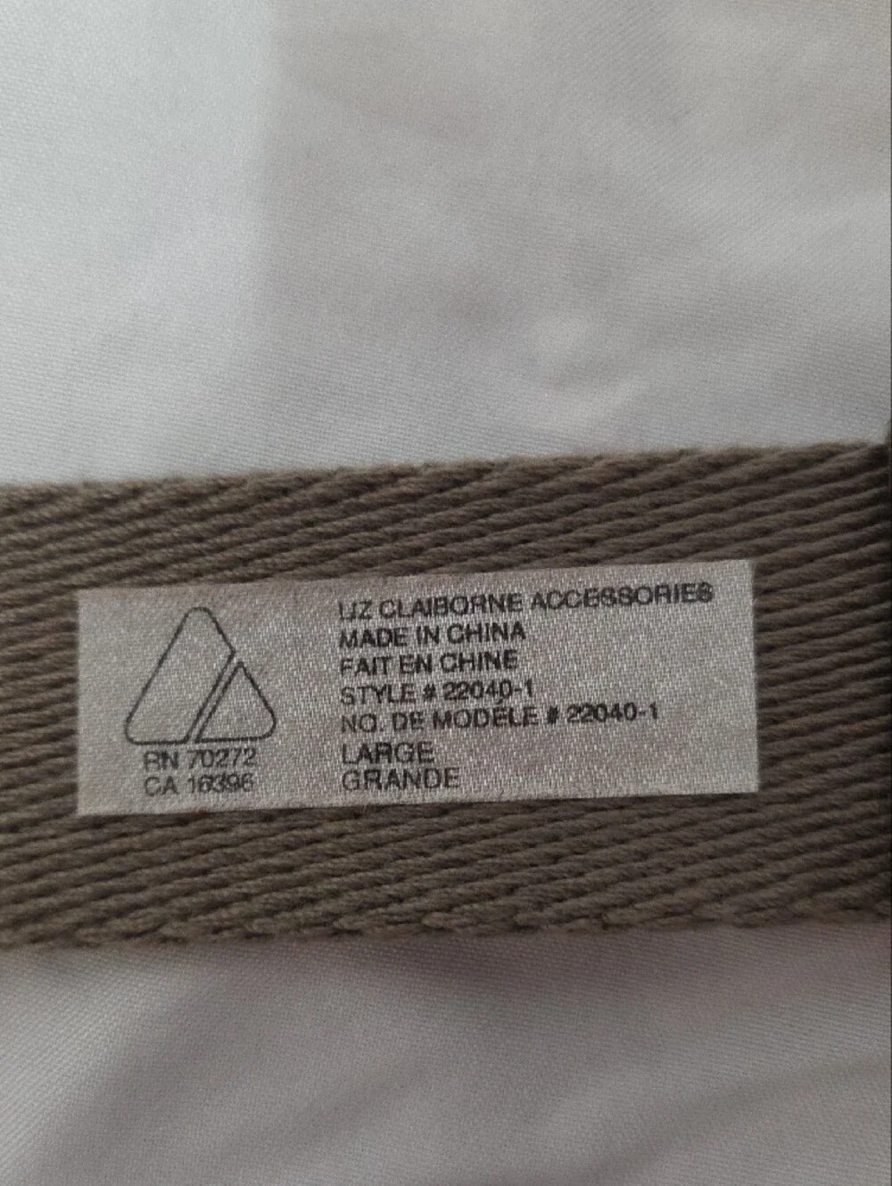 Olive Green Canvas Belt, Size Large (30-34), Excellent Like New Condition